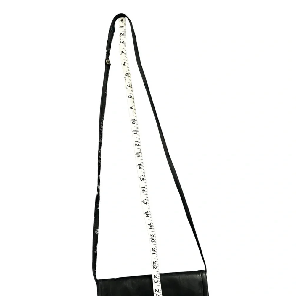 Julia Duren Vintage Rainguarded Leather Black Crossbody Envelope Wallet Bag